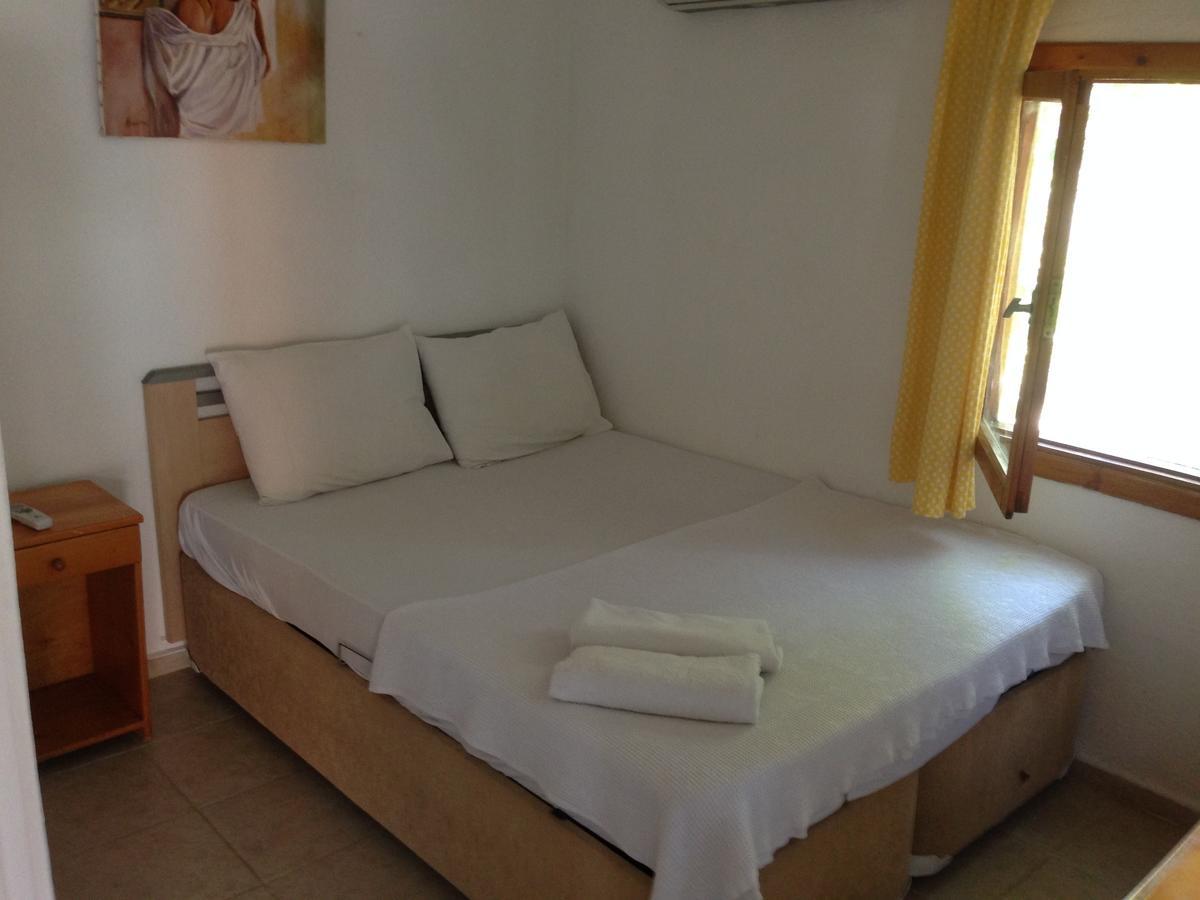 Ferah Hostel Monica'S Place Fethiye Oda fotoğraf