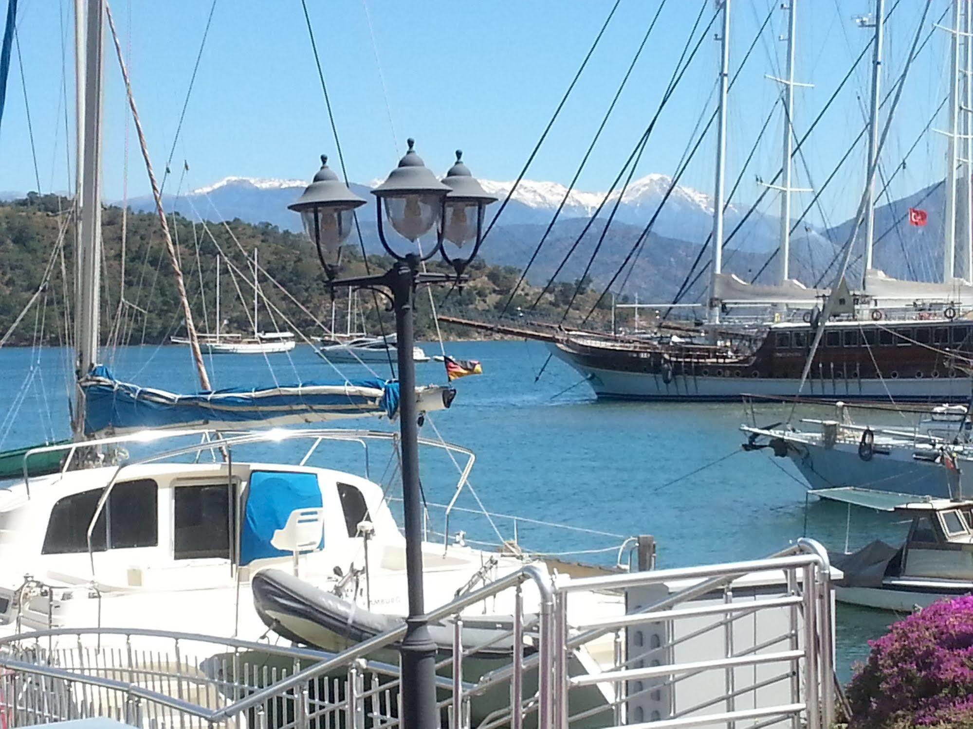 Ferah Hostel Monica'S Place Fethiye Dış mekan fotoğraf