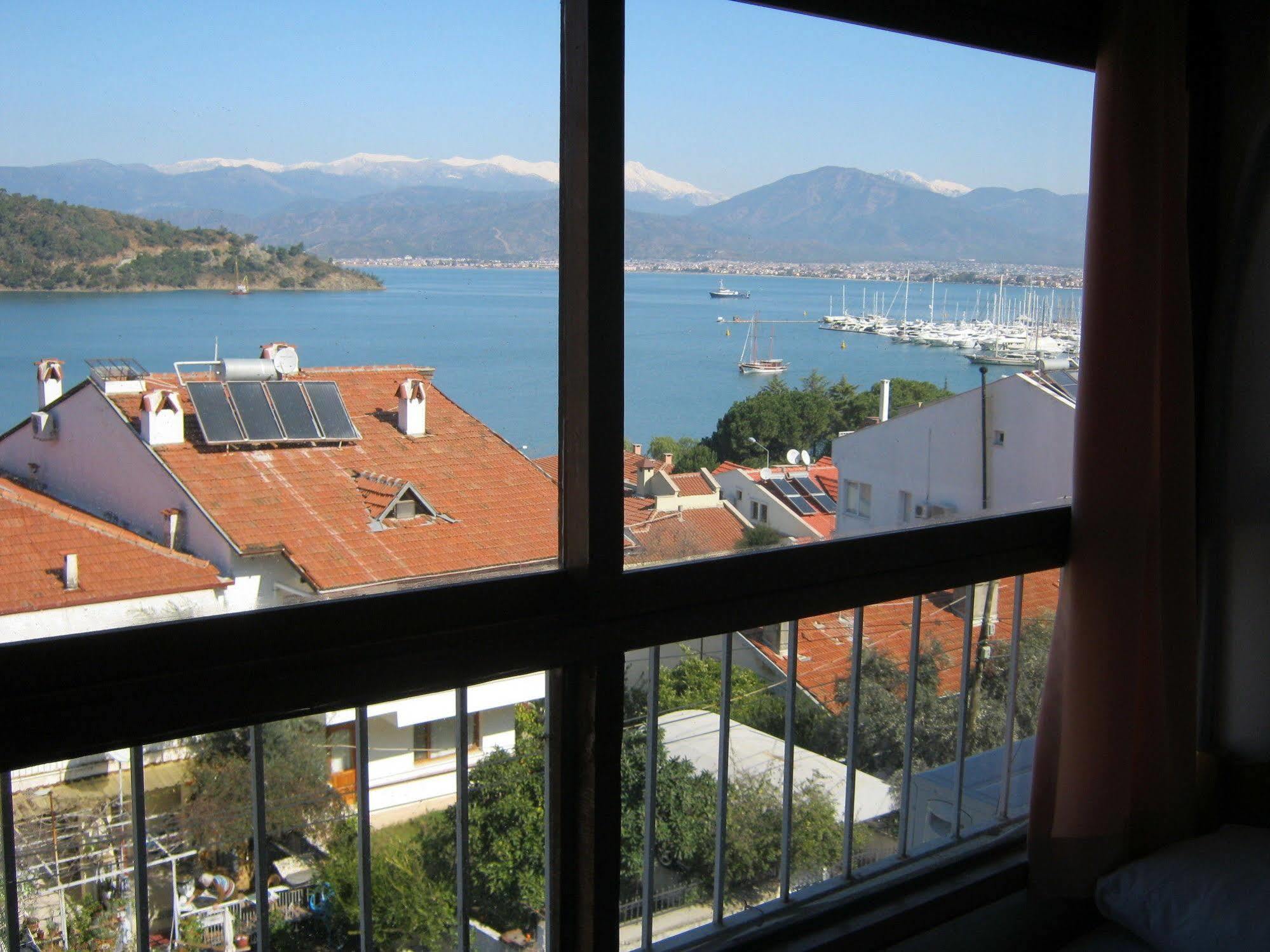 Ferah Hostel Monica'S Place Fethiye Dış mekan fotoğraf