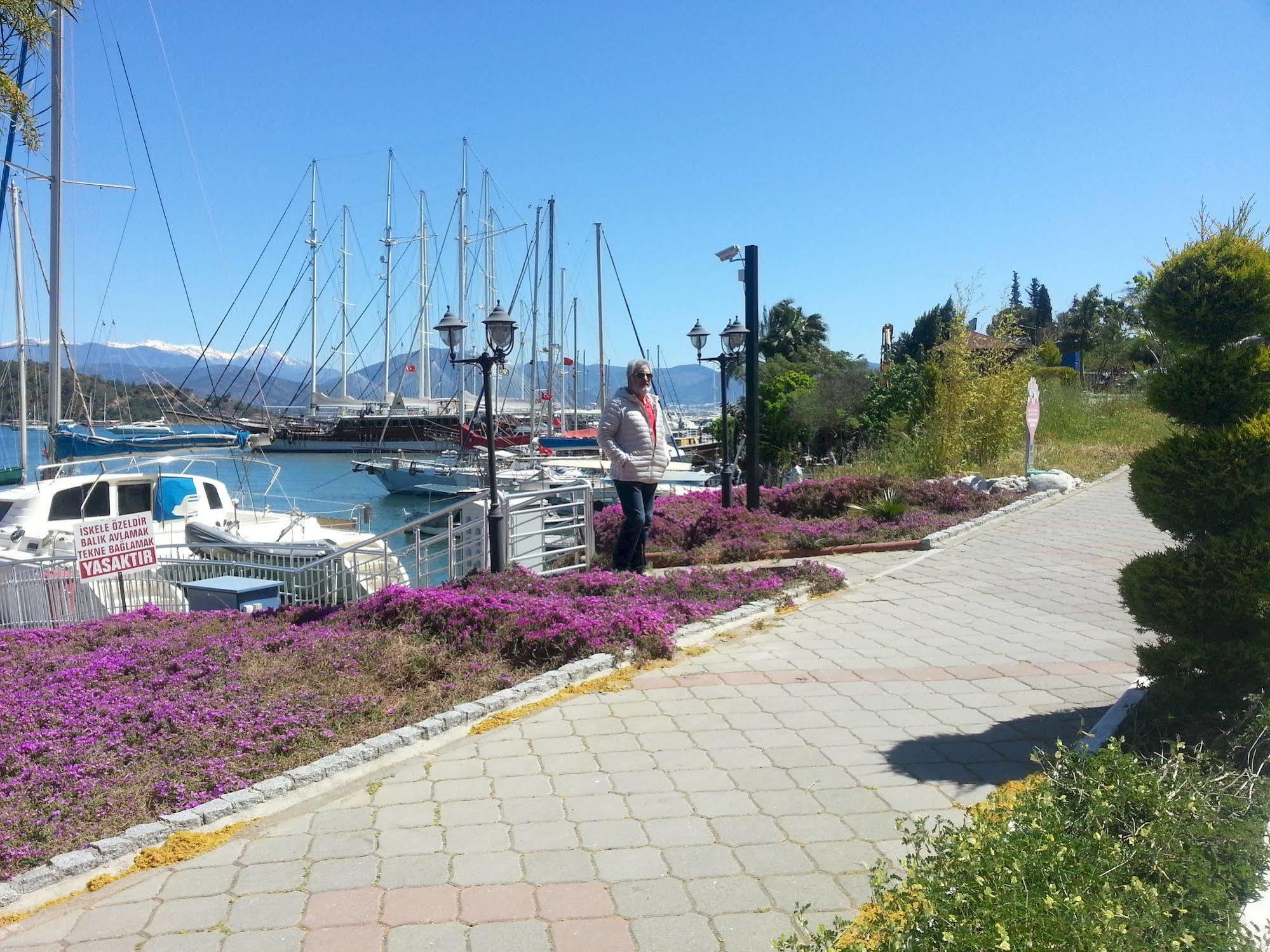 Ferah Hostel Monica'S Place Fethiye Dış mekan fotoğraf